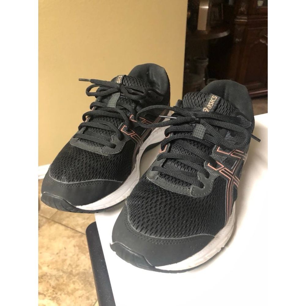 ASICS women's running shoes size 10